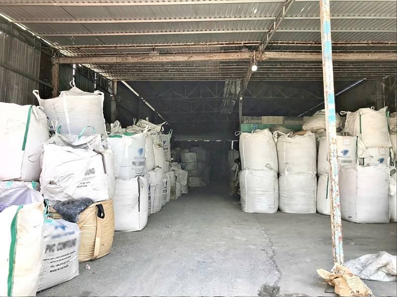 Thu mua, thanh lý, xử lý, tái chế nhựa